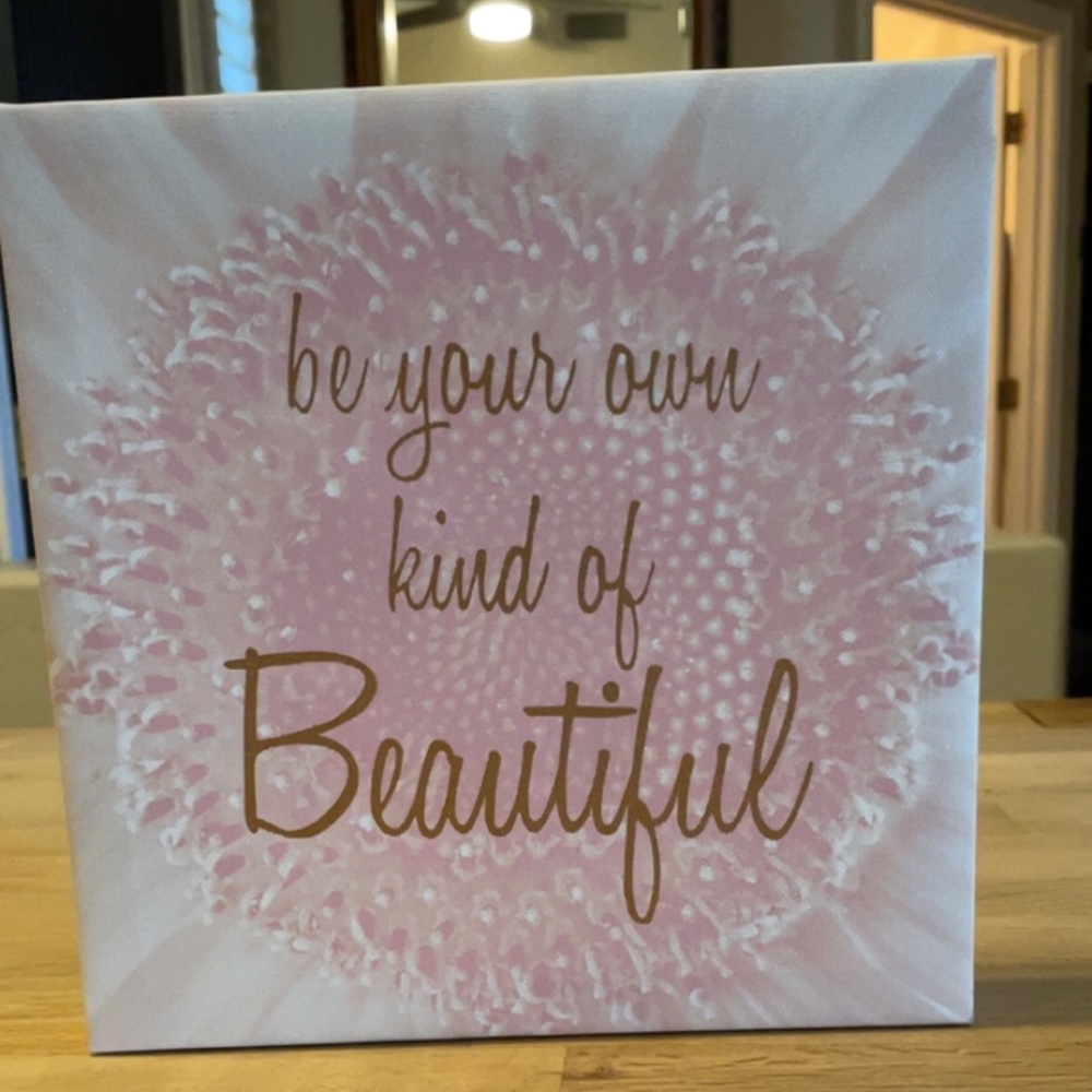 Beautiful hangable wall decor